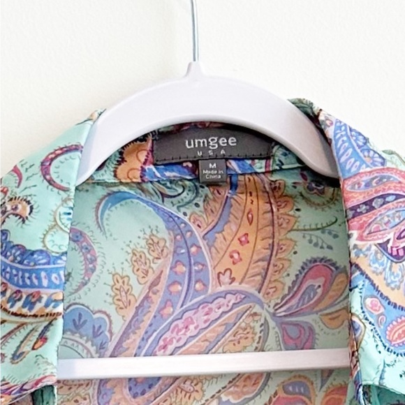 Umgee | Blue Teal Paisley Button Down Chiffon Top Size Medium - Picture 7 of 7
